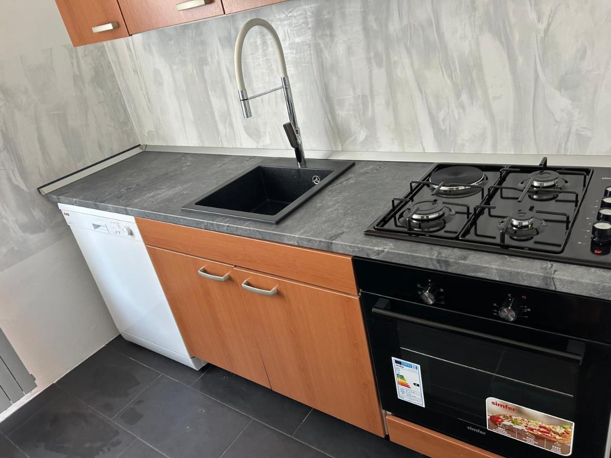 Apartment Gal Novo Mesto Esterno foto